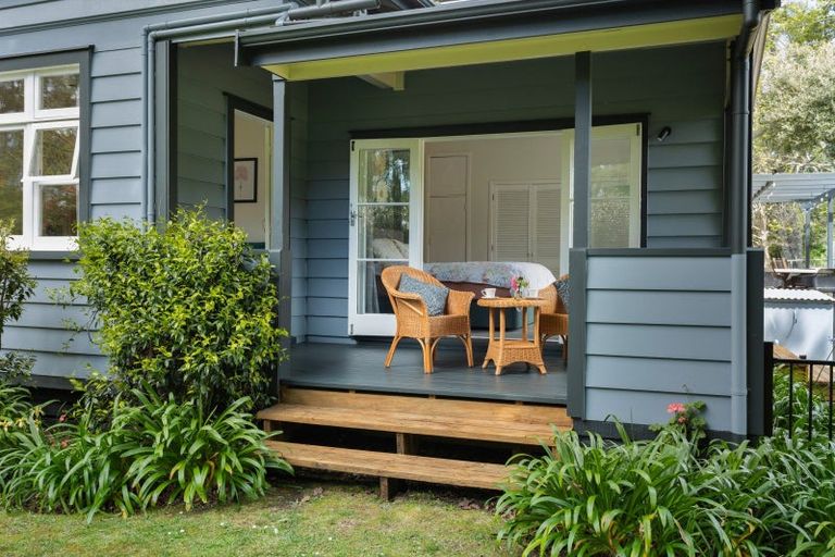 Photo of property in 11 Golf Road, Whitianga, 3591