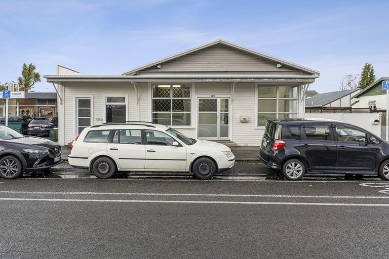 Photo of property in 195 College Street, West End, Palmerston North, 4412