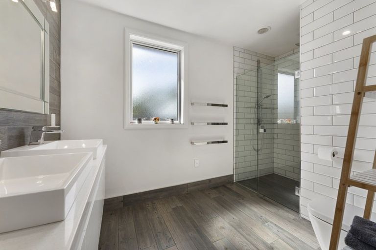 Photo of property in 467 Ruahine Street, Terrace End, Palmerston North, 4410