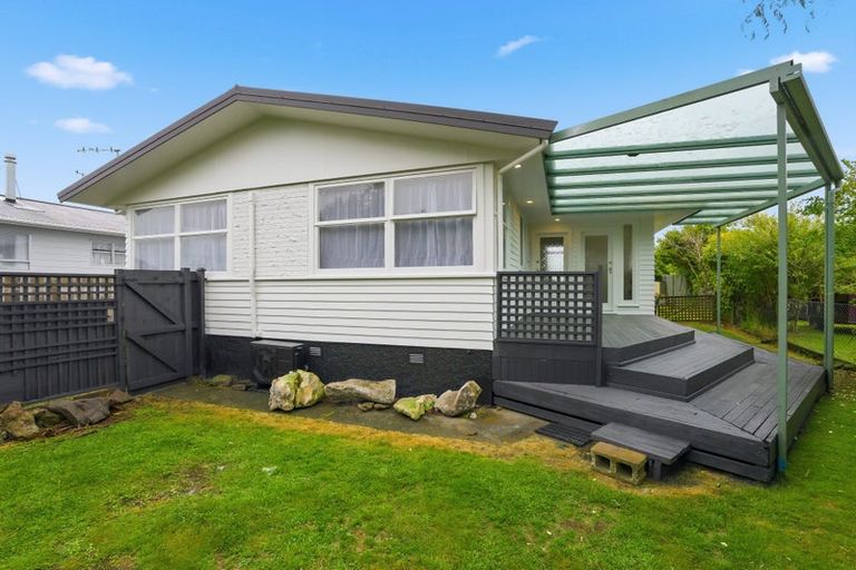 Photo of property in 23 Beazley Crescent, Tikipunga, Whangarei, 0112