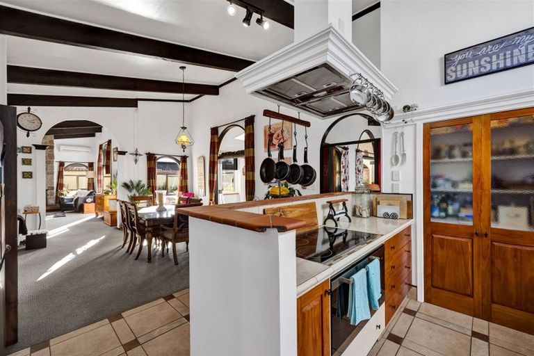 Photo of property in 15 Kowhai Street, Hawera, 4610