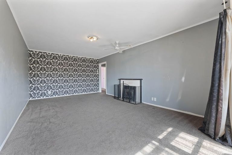 Photo of property in 9 Kauri Drive, Wairakei, Taupo, 3332