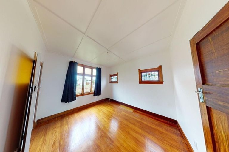 Photo of property in 1 Brunswick Road, Aramoho, Whanganui, 4500