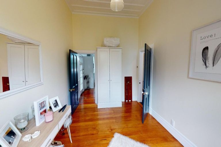 Photo of property in 24 Brassey Road, Saint Johns Hill, Whanganui, 4500