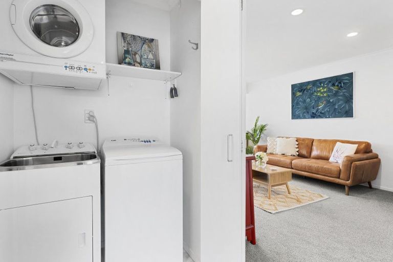 Photo of property in Redwood Village, 54/42 Main Road, Tawa, Wellington, 5028