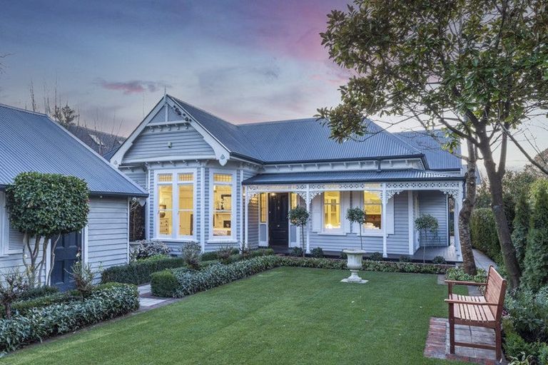 Photo of property in 41 Leinster Road, Merivale, Christchurch, 8014