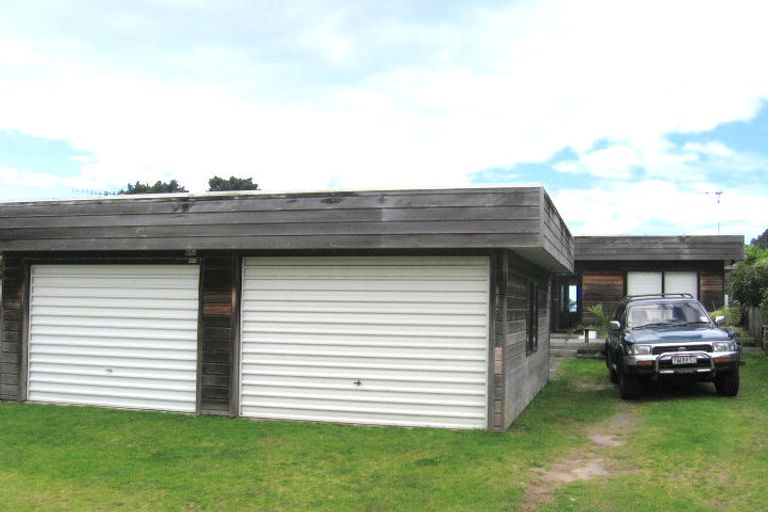 Photo of property in 65a Pauanui Beach Road, Pauanui, Hikuai, 3579