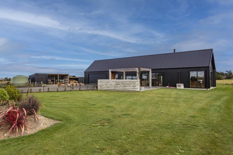 Photo of property in 235 Kennedys Hill Road, Cust, Rangiora, 7471