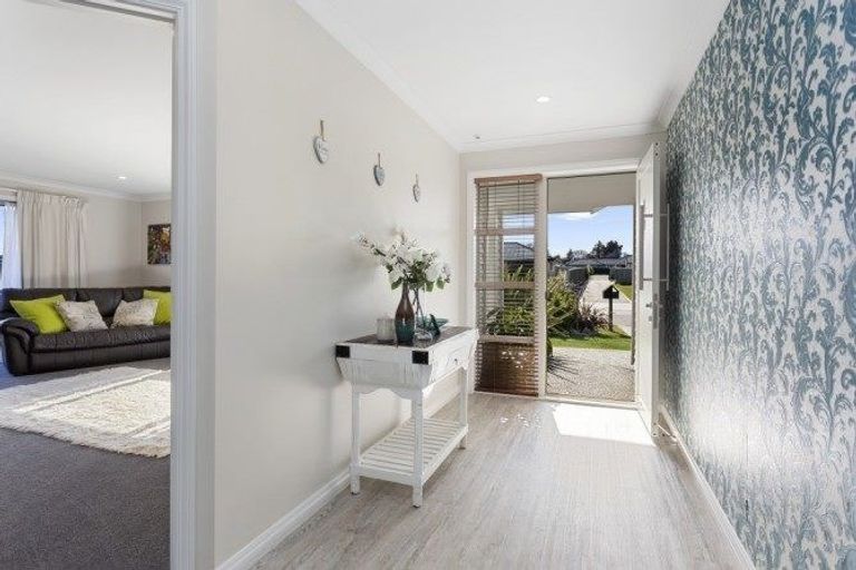 Photo of property in 4 Harrow Street, Rangiora, 7400