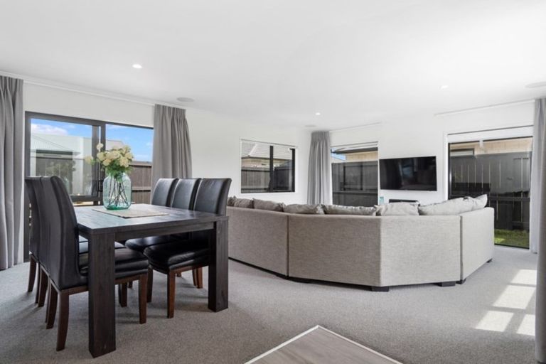 Photo of property in 85 Puhirake Crescent, Pyes Pa, Tauranga, 3112