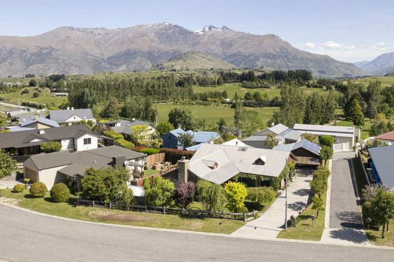 Photo of property in 39 Cotter Avenue, Arrowtown, 9302