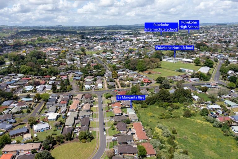Photo of property in 8a Margarita Rise, Pukekohe, 2120