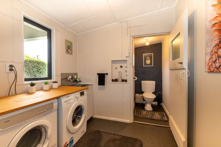 Photo of property in 101 Main South Road, Green Island, Dunedin, 9018