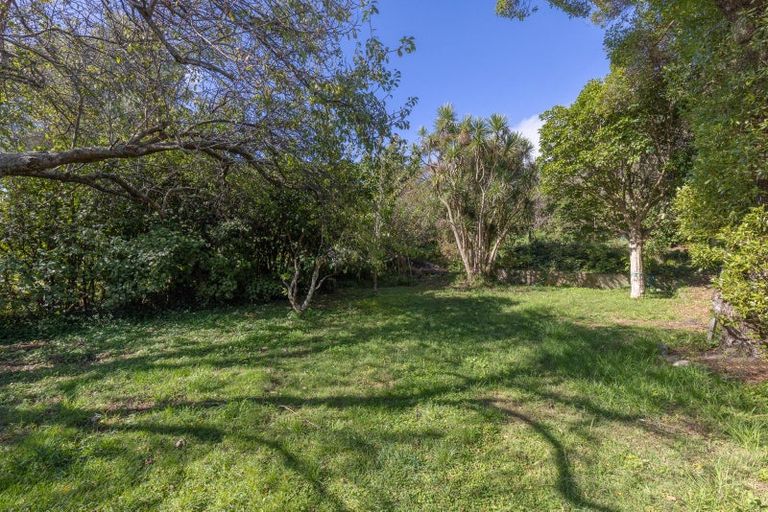 Photo of property in 166 Wellington Road, Paekakariki, 5034