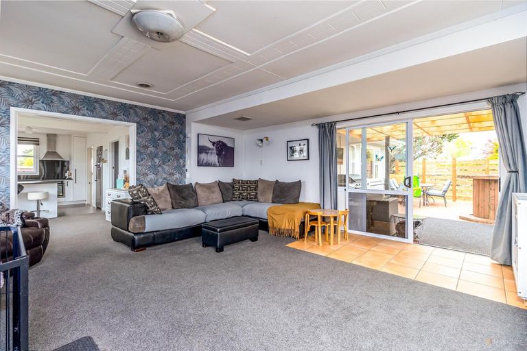 Photo of property in 22 Hughes Street, Waimate, 7924