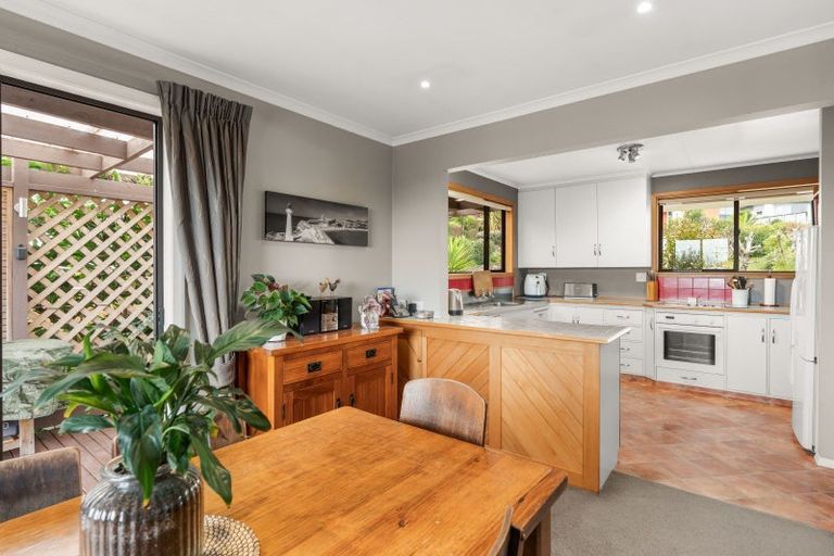 Photo of property in 17 Puriri Crescent, Lansdowne, Masterton, 5810