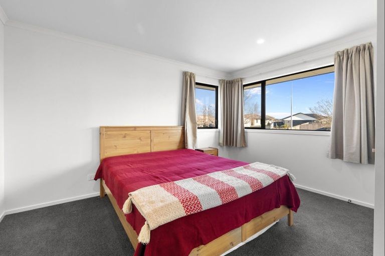 Photo of property in 9 Gibraltar Way, Fitzherbert, Palmerston North, 4410