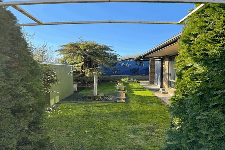 Photo of property in 127 Victoria Street, Cambridge, 3434