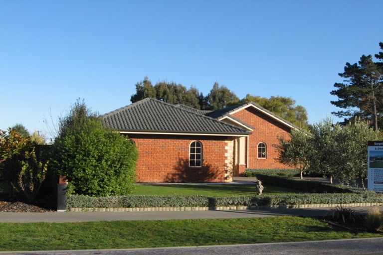 Photo of property in 5 Calypso Place, Spencerville, Christchurch, 8083