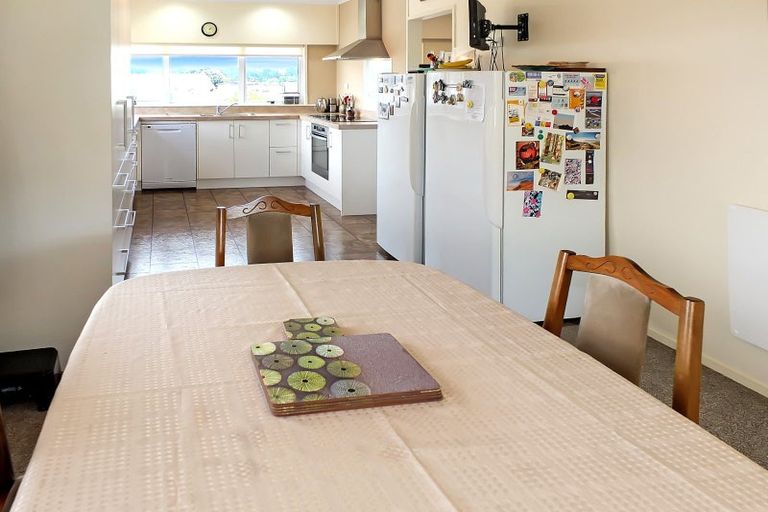 Photo of property in 31 Nash Parade, Foxton Beach, Foxton, 4815