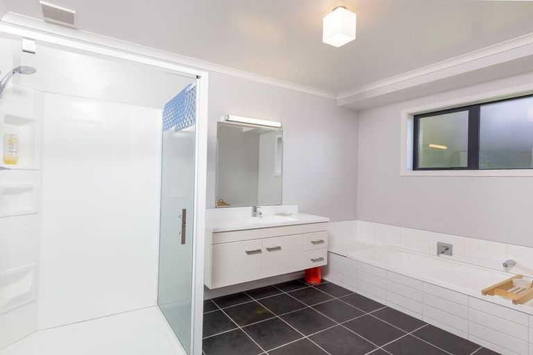 Photo of property in 27 King Street, Waimate, 7924