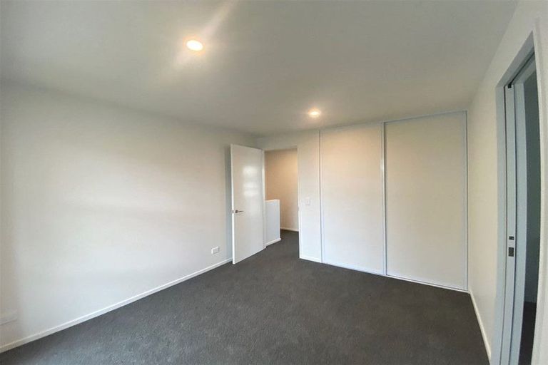Photo of property in 2/233 Edgeware Road, Edgeware, Christchurch, 8013