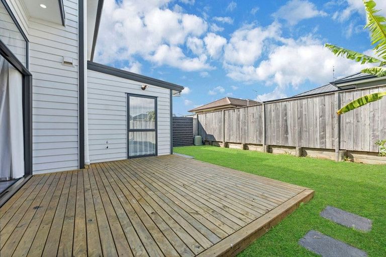 Photo of property in 17 Hoiho Road, Pukekohe, 2120