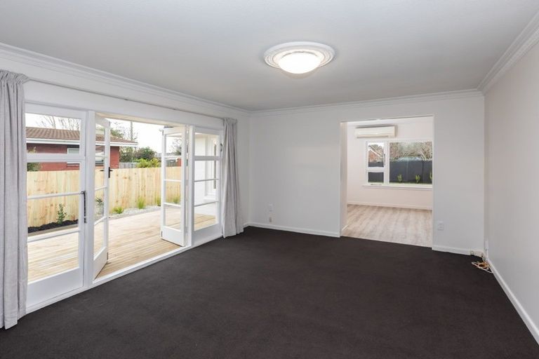 Photo of property in 94 Avondale Road, Avondale, Christchurch, 8061