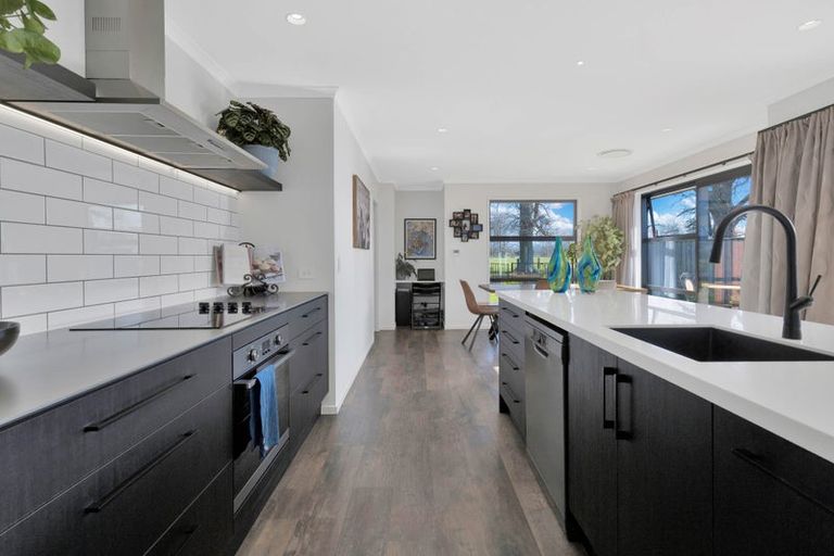 Photo of property in 63 Quinn Crescent, Woodend, 7610