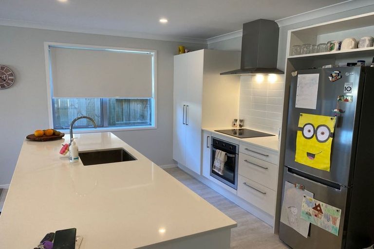 Photo of property in 33 Hills View Drive, Papamoa, 3118