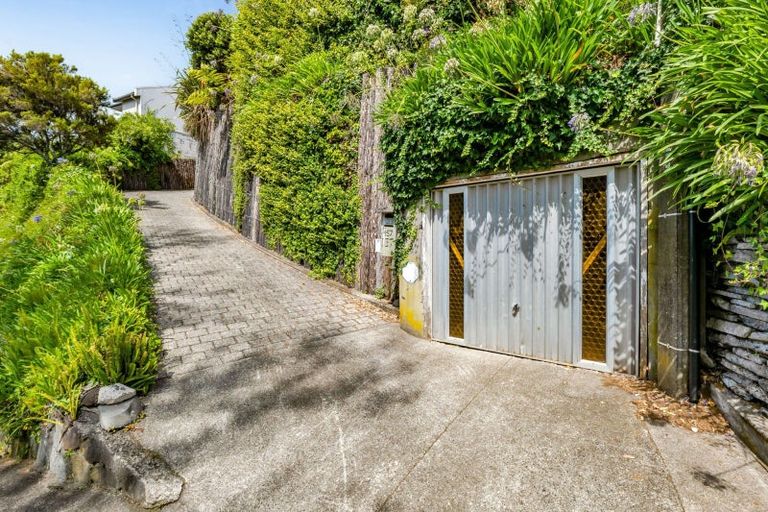 Photo of property in 157 Vivian Street, New Plymouth, 4310