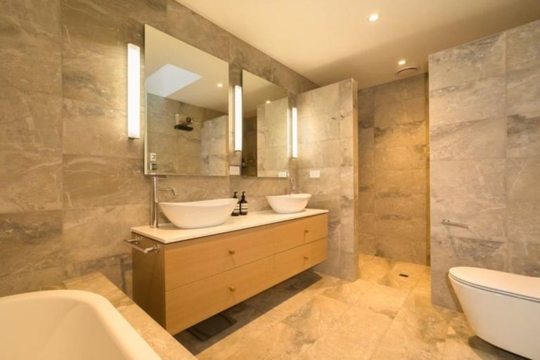 Photo of property in 7 Ogilvie Lane, Arrowtown, 9371