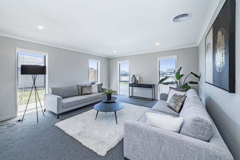 Photo of property in 22 Suffolk Drive, Kirwee, 7571