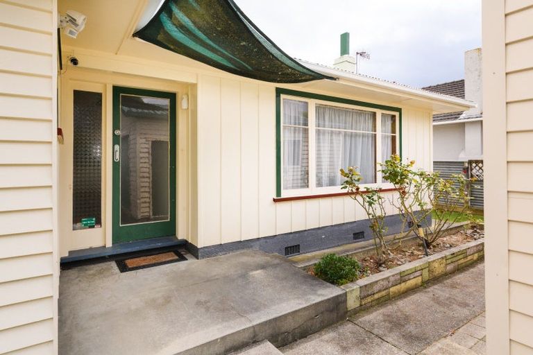 Photo of property in 23 Limbrick Street, Terrace End, Palmerston North, 4410