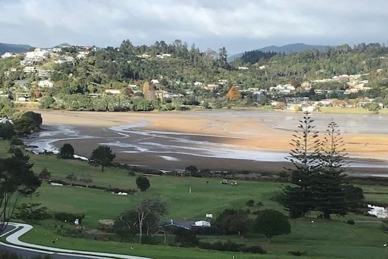 Photo of property in 18 Azimuth Road, Tairua, 3508