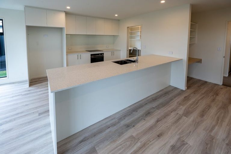 Photo of property in 32 Mcgarry Drive, Kaiapoi, 7630