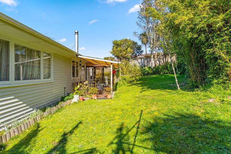Photo of property in 1/11a Agincourt Street, Glenfield, Auckland, 0629
