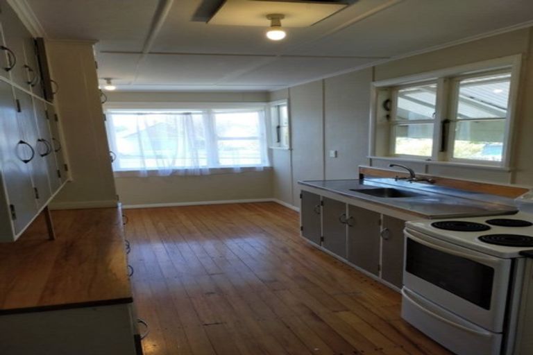 Photo of property in 5 Owen Street, Gonville, Whanganui, 4501