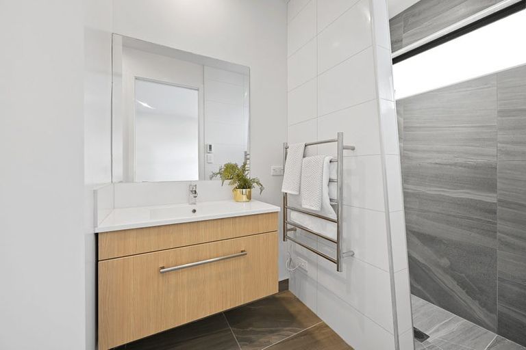 Photo of property in 5 Batten Drive, Flagstaff, Hamilton, 3210