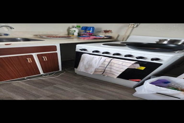 Photo of property in 114 Wainuiomata Road, Wainuiomata, Lower Hutt, 5014