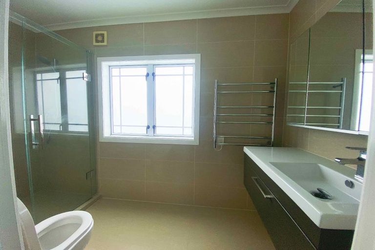 Photo of property in 8 Bracken Avenue, Takapuna, Auckland, 0622