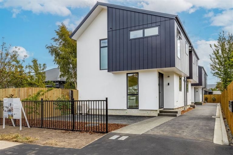 Photo of property in 4/651 Worcester Street, Linwood, Christchurch, 8062