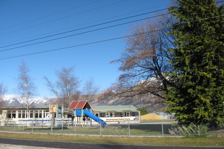 Photo of property in 71-81 Oban Street, Glenorchy, 9372