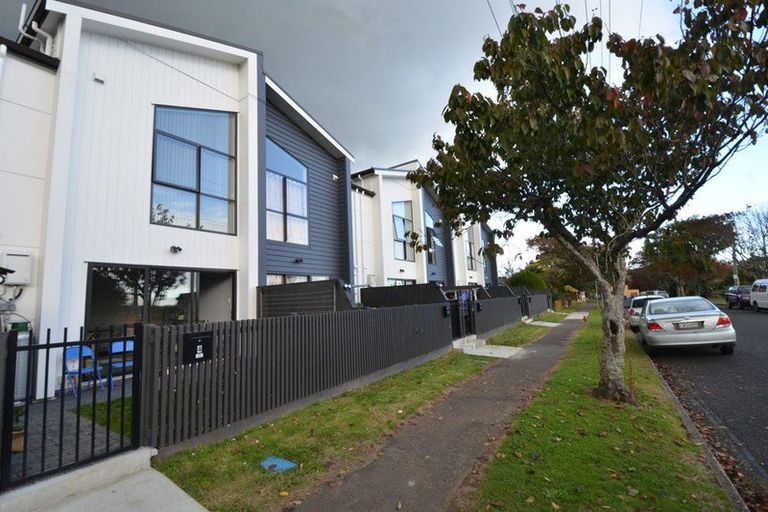 Photo of property in 4 Pasla Close, Papakura, 2110