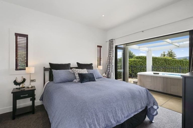 Photo of property in 1 Antonia Place, Kinloch, Taupo, 3377