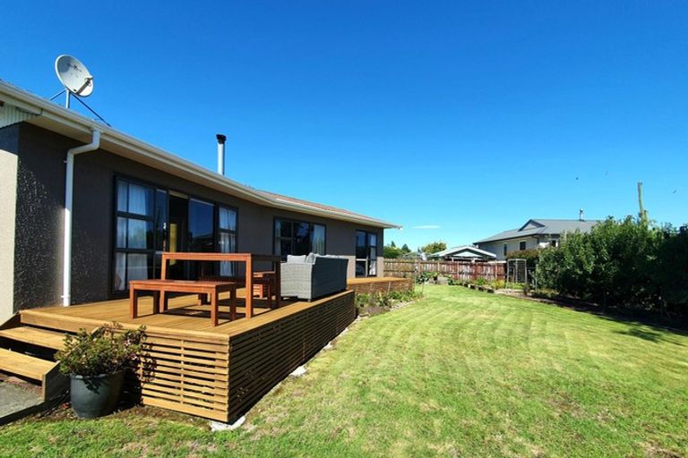 Photo of property in 19 Starveall Street, Brightwater, 7022