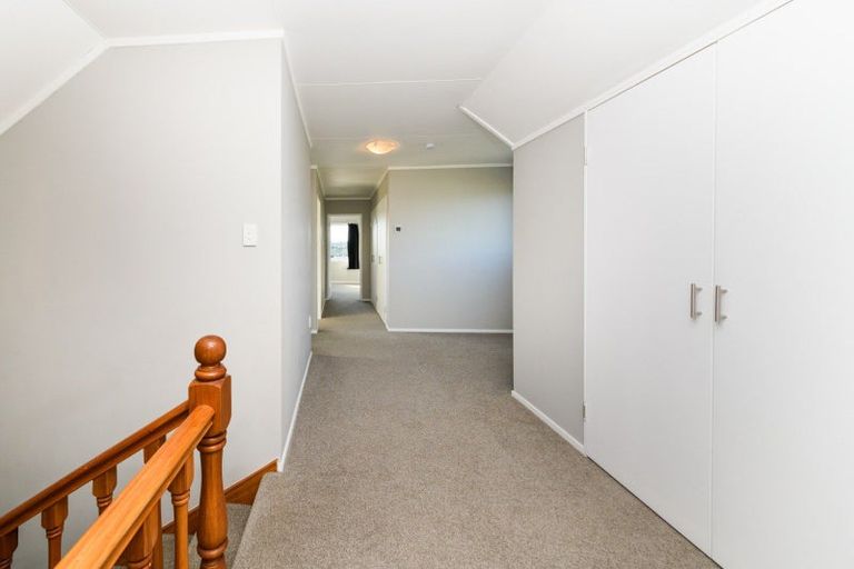 Photo of property in 24 Cedar Crescent, Feilding, 4702