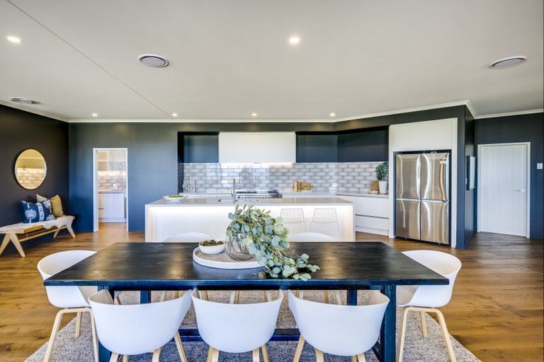 Photo of property in 53 Lopdell Lane, Eskdale, Napier, 4182