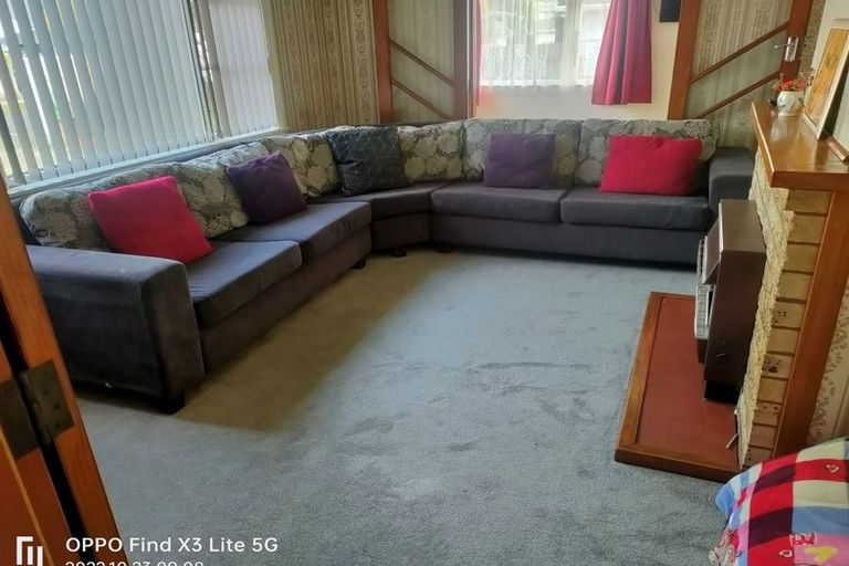 Photo of property in 14 Oxford Crescent, Ebdentown, Upper Hutt, 5018