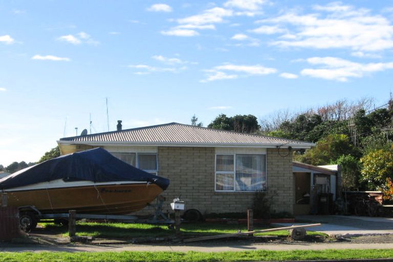 Photo of property in 82 Waerenga Road, Otaki, 5512